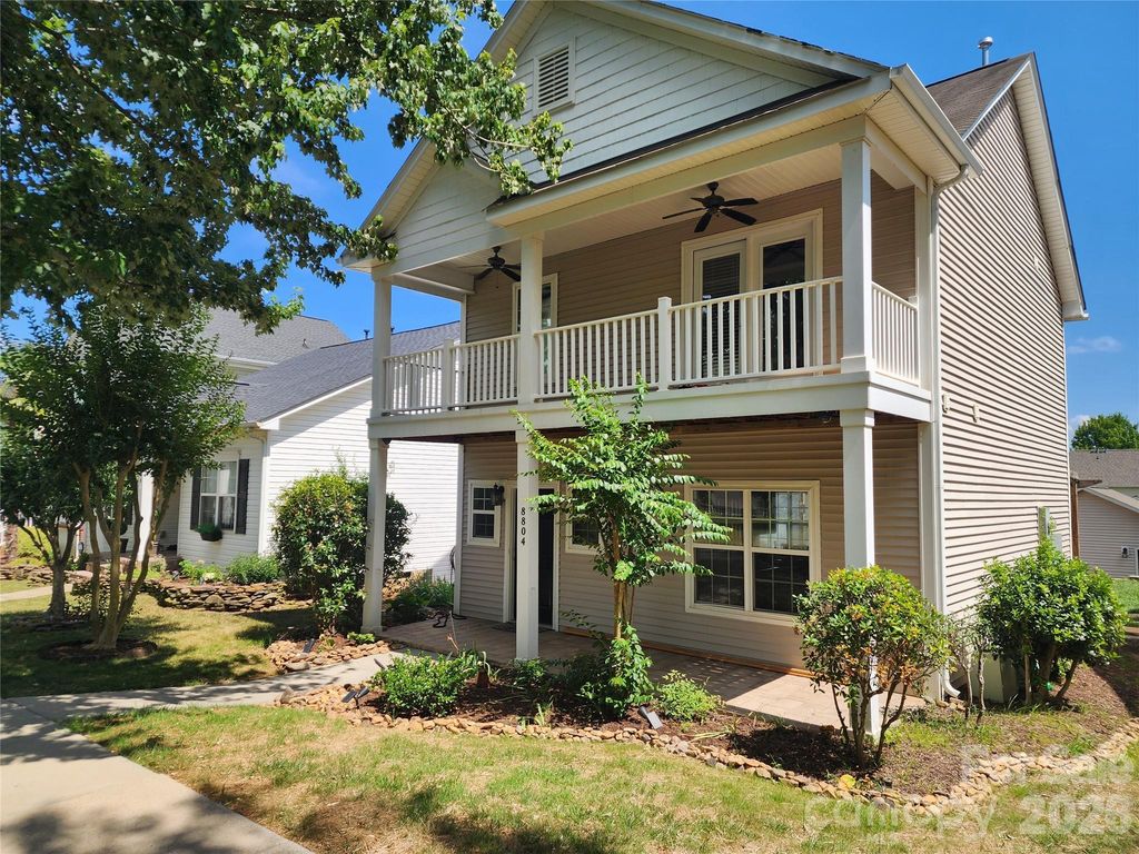 8804 Arrowhead Place Lane, Cornelius, NC 28031