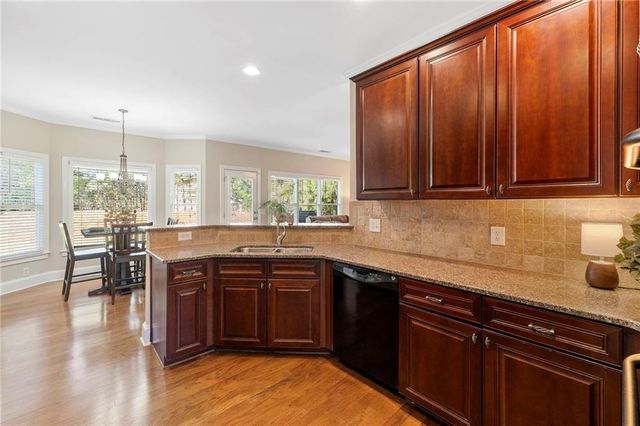 1518 Squire Hill Lane, Lawrenceville, GA 30043