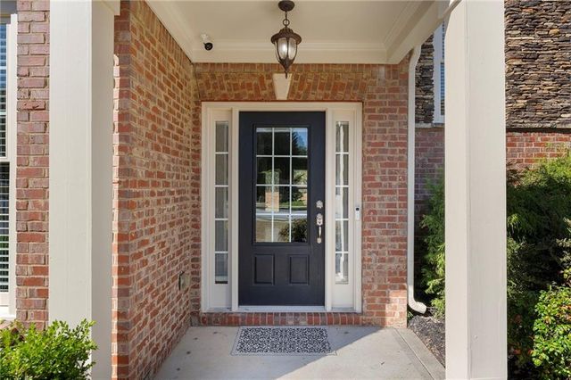 1518 Squire Hill Lane, Lawrenceville, GA 30043