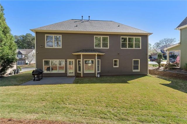 1518 Squire Hill Lane, Lawrenceville, GA 30043