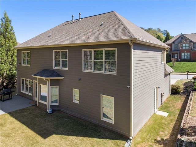 1518 Squire Hill Lane, Lawrenceville, GA 30043