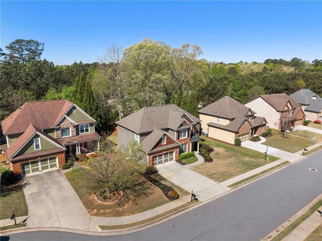 1518 Squire Hill Lane, Lawrenceville, GA 30043