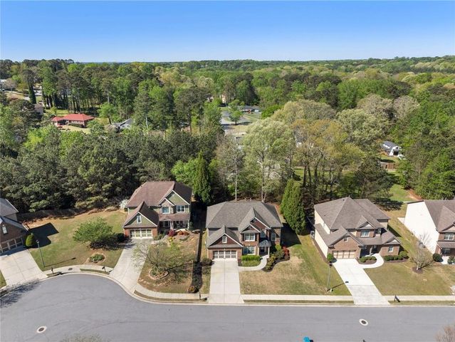 1518 Squire Hill Lane, Lawrenceville, GA 30043