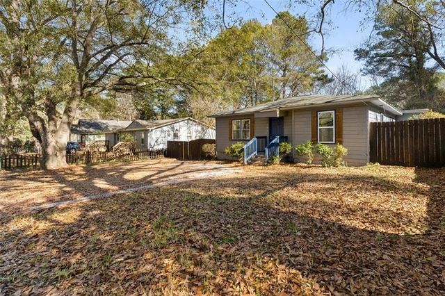 501 Aberdeen Drive NW, Atlanta, GA 30318