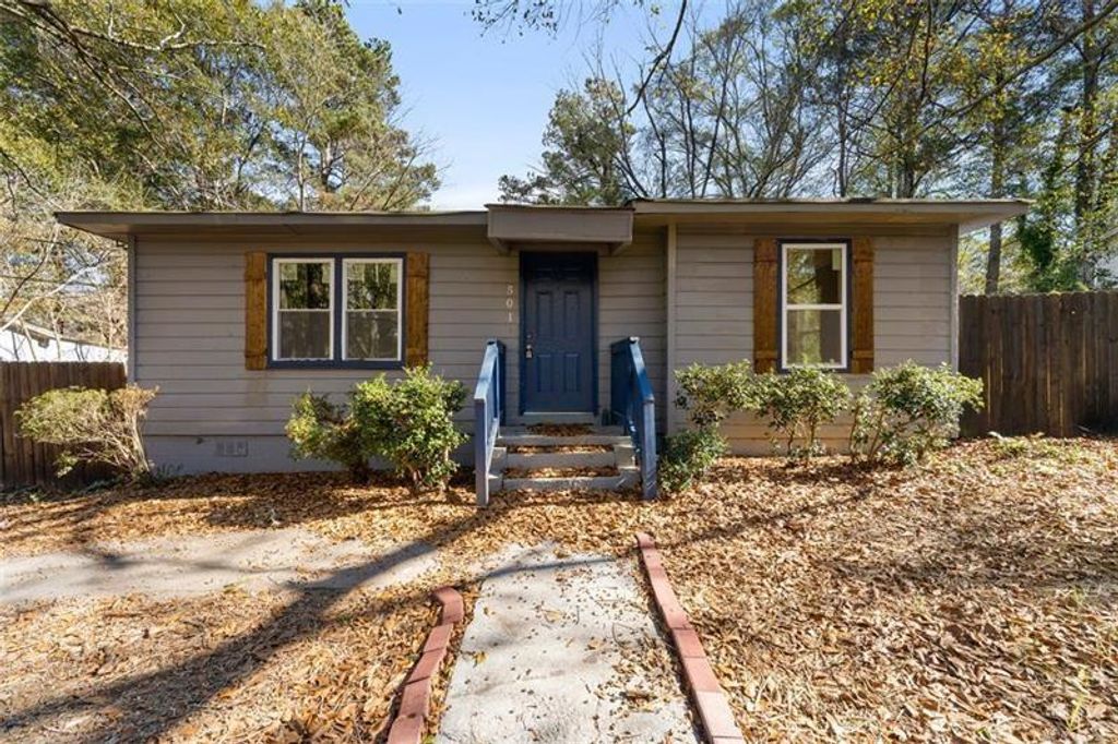 501 Aberdeen Drive NW, Atlanta, GA 30318