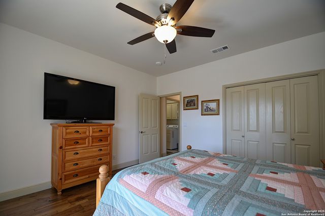 215 Canyon Creek, Kerrville, TX 78028