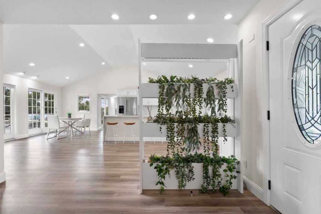 Image 17 of property listing at 770 Graham Hill Road, Santa Cruz, CA 95060