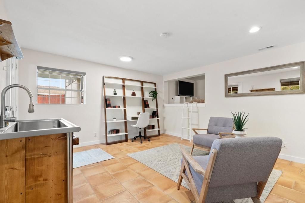 Image 67 of property listing at 770 Graham Hill Road, Santa Cruz, CA 95060