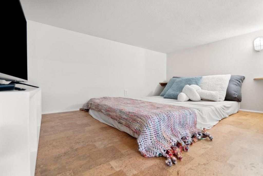 Image 69 of property listing at 770 Graham Hill Road, Santa Cruz, CA 95060