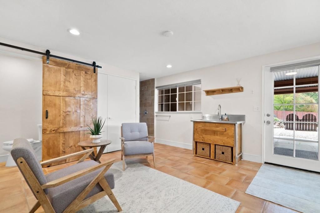 Image 70 of property listing at 770 Graham Hill Road, Santa Cruz, CA 95060