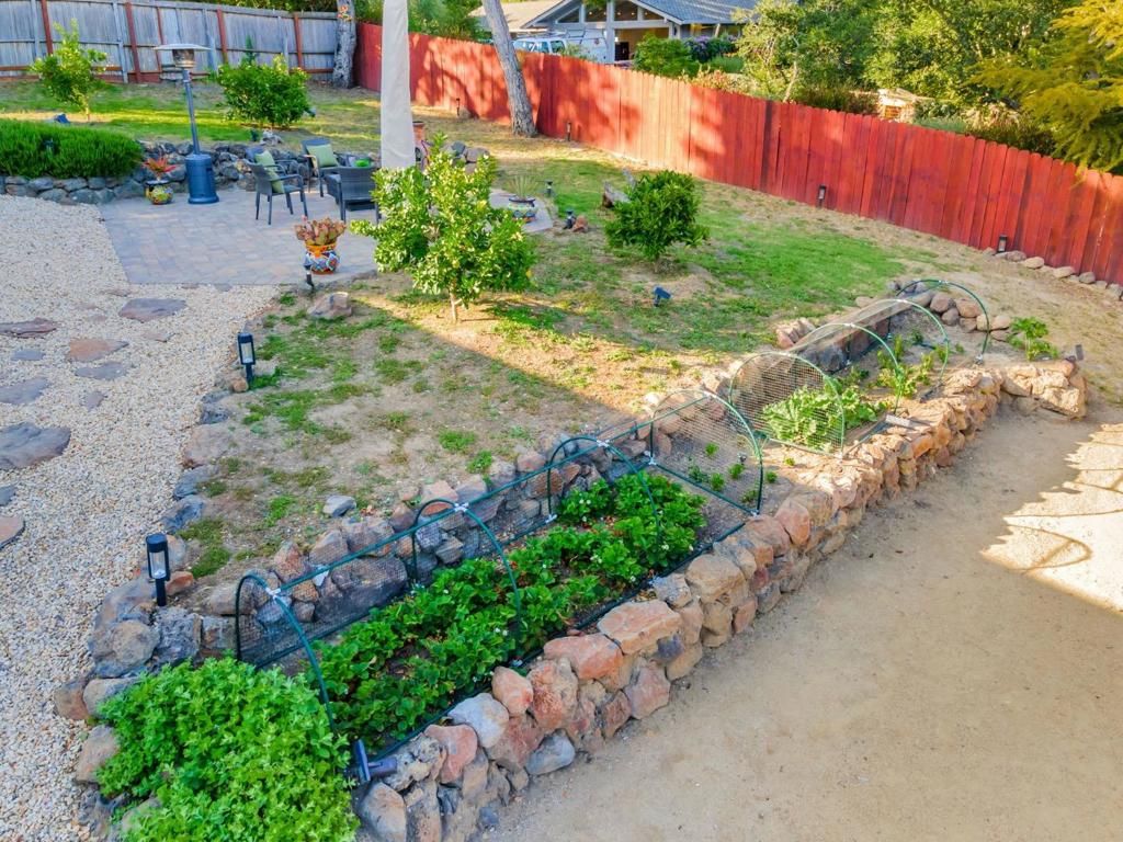 Image 76 of property listing at 770 Graham Hill Road, Santa Cruz, CA 95060
