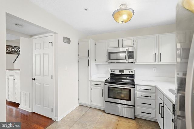 6905 MOUNTAIN LAKE PL, Capitol Heights, MD 20743