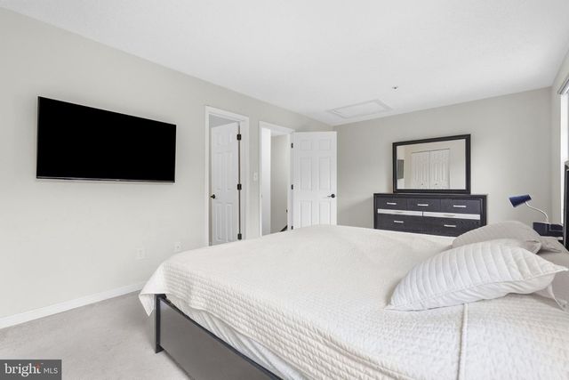 6905 MOUNTAIN LAKE PL, Capitol Heights, MD 20743