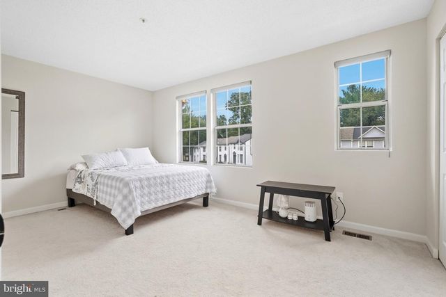 6905 MOUNTAIN LAKE PL, Capitol Heights, MD 20743