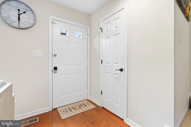 6905 MOUNTAIN LAKE PL, Capitol Heights, MD 20743
