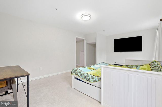 6905 MOUNTAIN LAKE PL, Capitol Heights, MD 20743