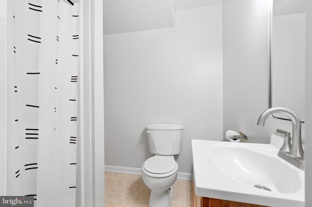 6905 MOUNTAIN LAKE PL, Capitol Heights, MD 20743