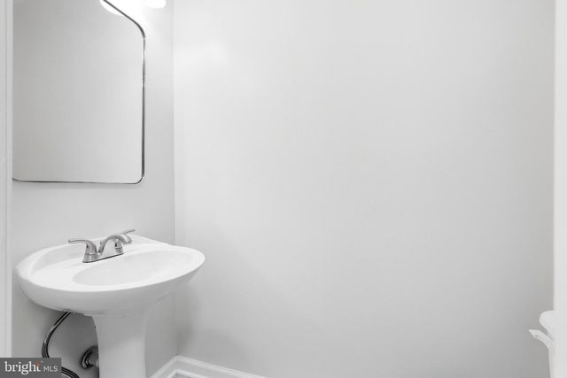 6905 MOUNTAIN LAKE PL, Capitol Heights, MD 20743