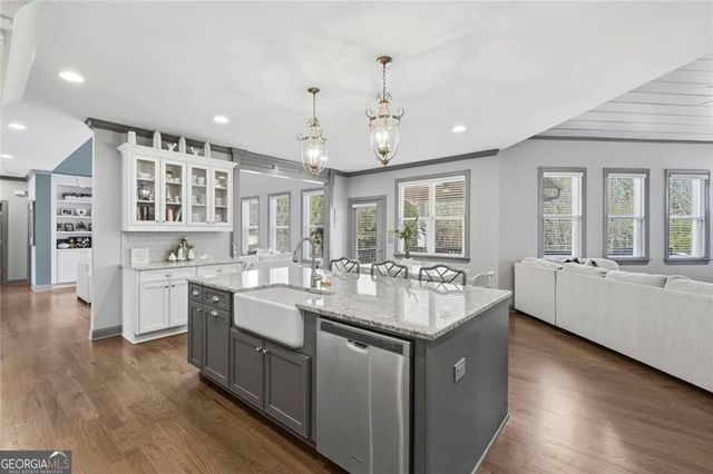 3745 Williams Point Drive, Cumming, GA 30028