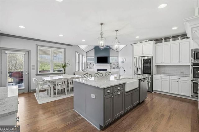 3745 Williams Point Drive, Cumming, GA 30028