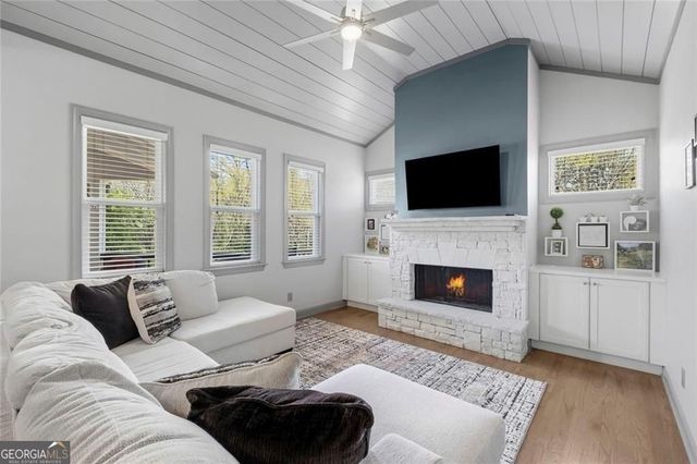 3745 Williams Point Drive, Cumming, GA 30028