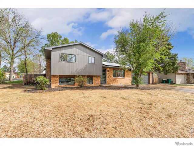 2124 Manchester Drive, Fort Collins, CO 80526