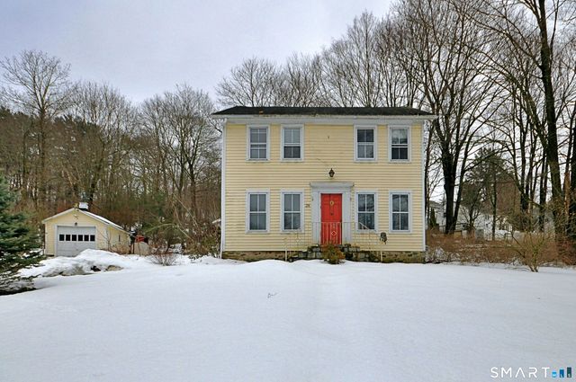 28 Greenwood Avenue, Bethel, CT 06801