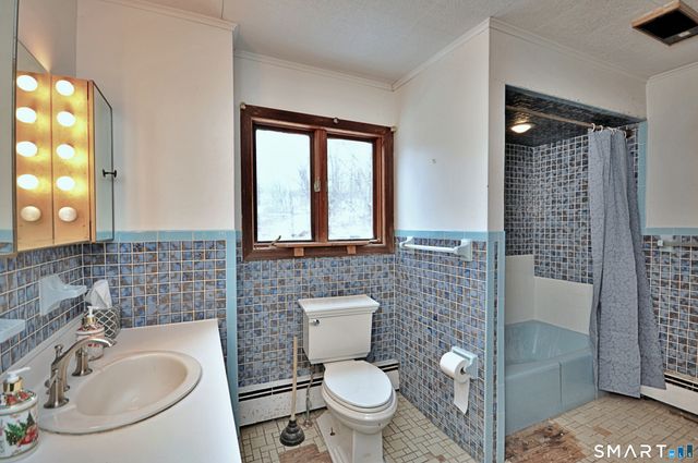 28 Greenwood Avenue, Bethel, CT 06801