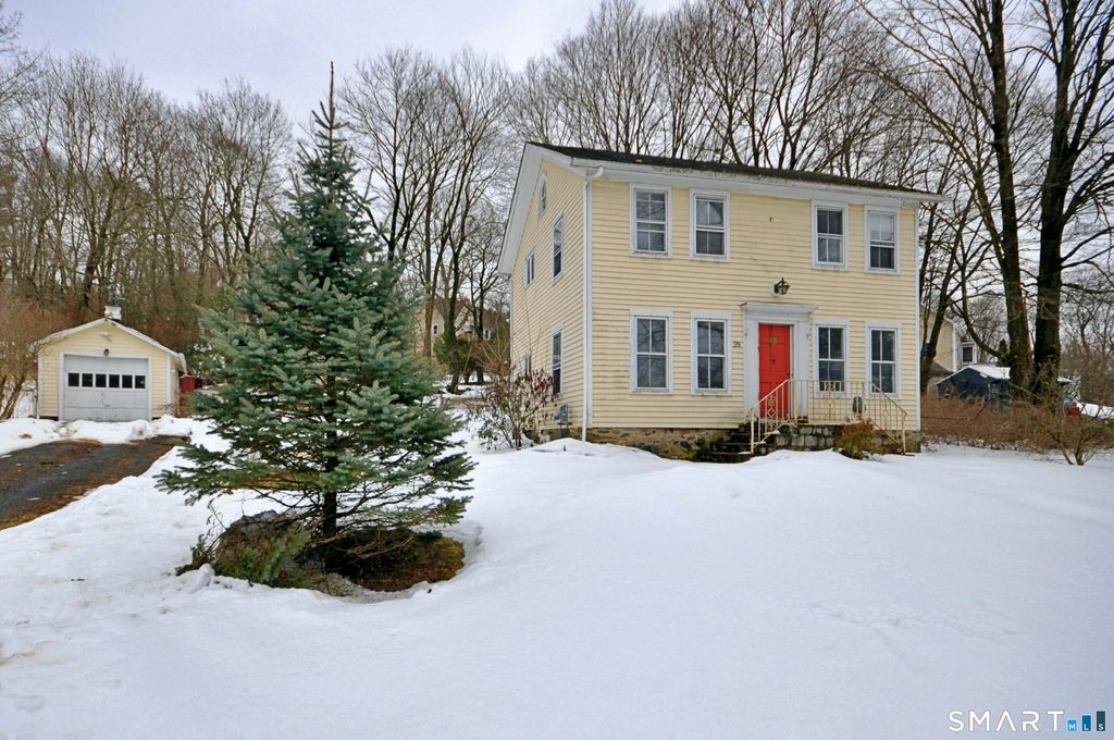 28 Greenwood Avenue, Bethel, CT 06801