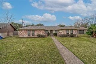 1111 Pecan Circle, Seabrook, TX 77586