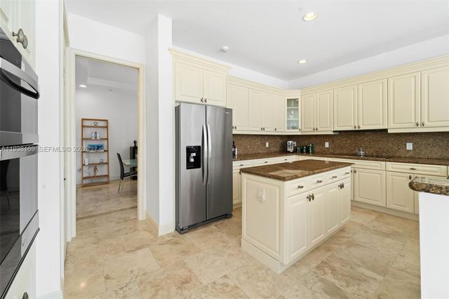 1490 Cleveland Rd, Miami Beach, FL 33141