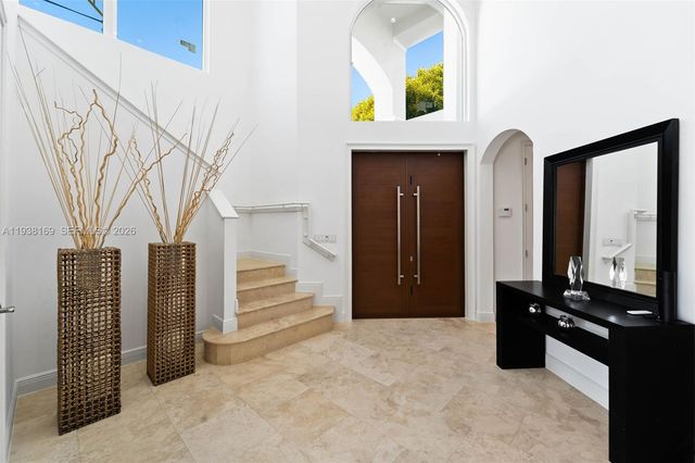 1490 Cleveland Rd, Miami Beach, FL 33141