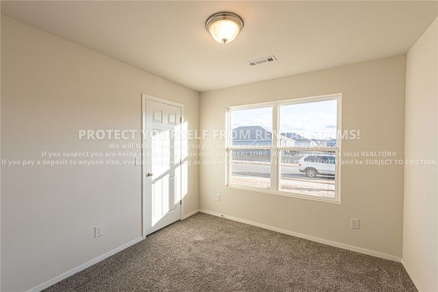 916 E Bunting Street, Fayetteville, AR 72701