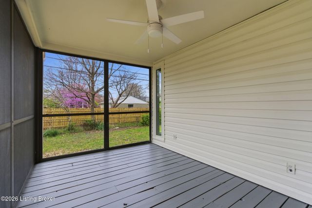 1510 Vivian Ln, Louisville, KY 40205