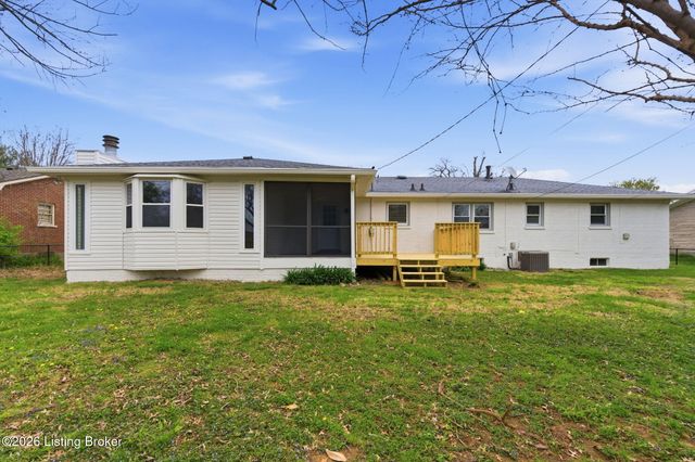 1510 Vivian Ln, Louisville, KY 40205