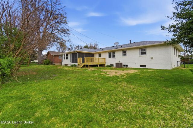 1510 Vivian Ln, Louisville, KY 40205