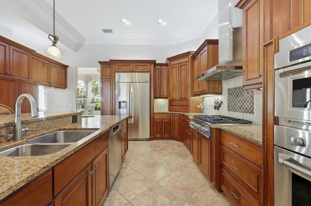 7026 DOMINION LANE, Lakewood Ranch, FL 34202