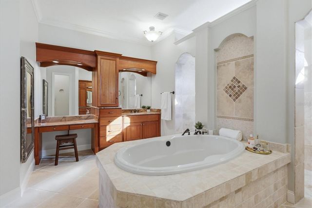 7026 DOMINION LANE, Lakewood Ranch, FL 34202