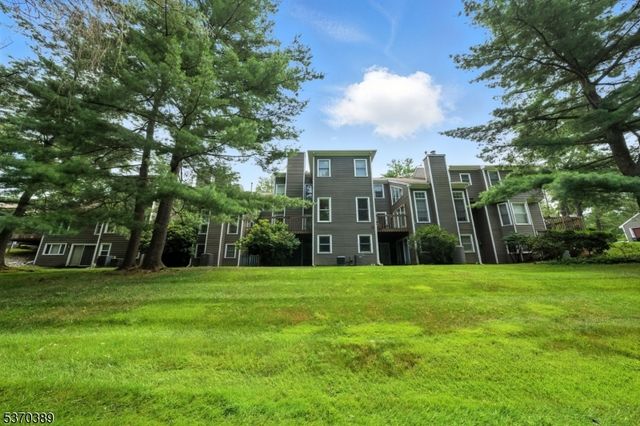 163 Grandview Ln, Mahwah Twp., NJ 07430