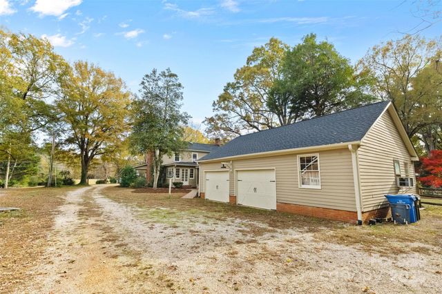 5607 Matthews-Mint Hill Road, Charlotte, NC 28227