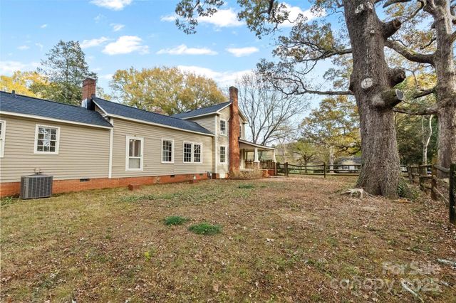 5607 Matthews-Mint Hill Road, Charlotte, NC 28227