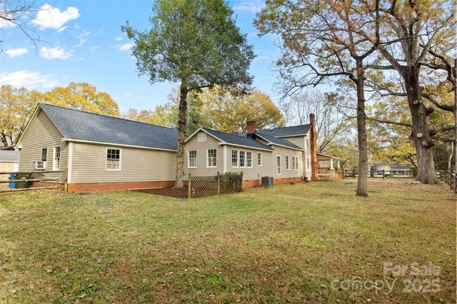 5607 Matthews-Mint Hill Road, Charlotte, NC 28227