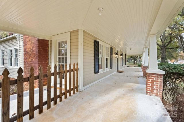 5607 Matthews-Mint Hill Road, Charlotte, NC 28227