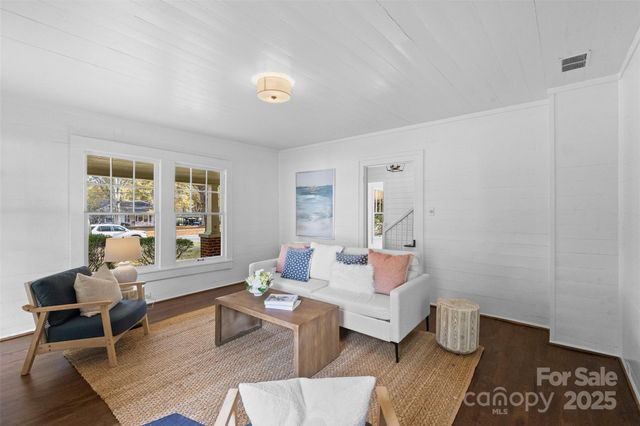 5607 Matthews-Mint Hill Road, Charlotte, NC 28227