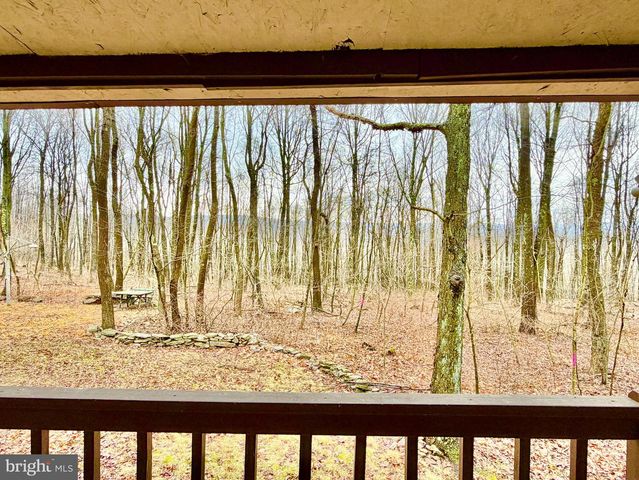 190 THUNDER ROCK ROAD, Breezewood, PA 15533