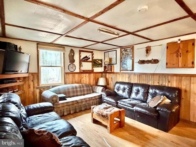 190 THUNDER ROCK ROAD, Breezewood, PA 15533