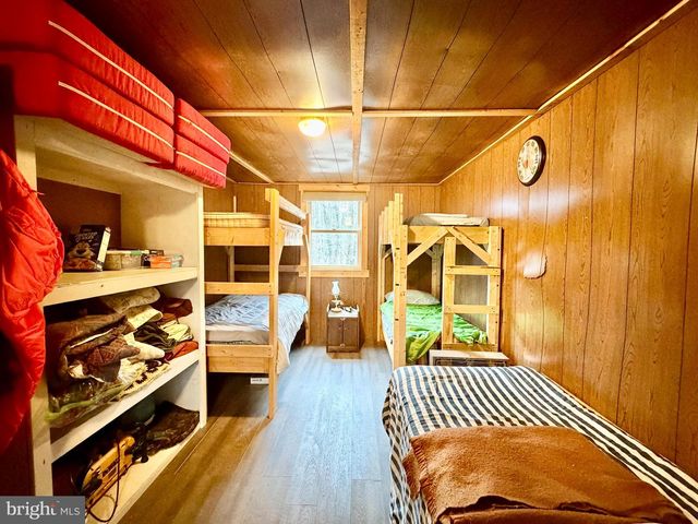 190 THUNDER ROCK ROAD, Breezewood, PA 15533