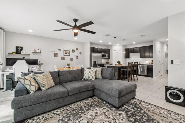 4733 DEER TRACK STREET, Tampa, FL 33610