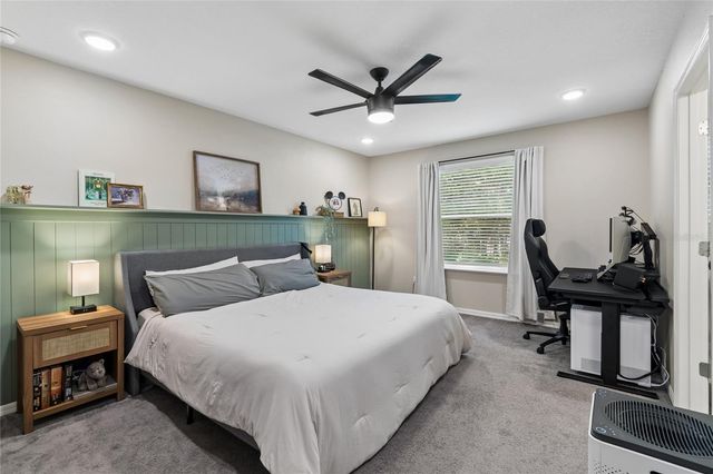 4733 DEER TRACK STREET, Tampa, FL 33610