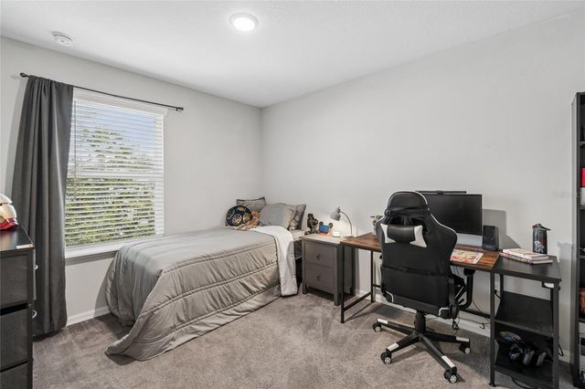 4733 DEER TRACK STREET, Tampa, FL 33610